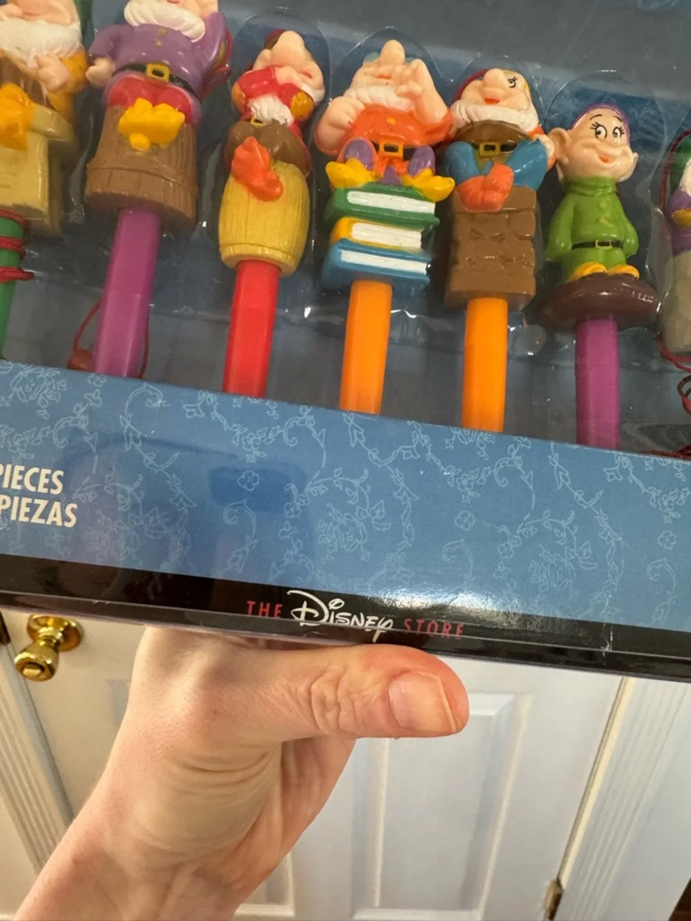 RARE Vintage Disney Snow White & the Seven Dwarfs 9-Piece Character Pen Set